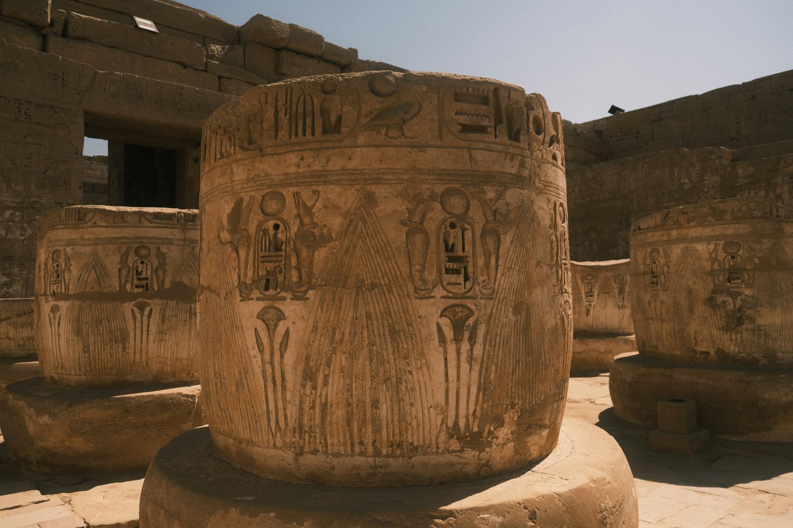 MEDINET HABU TEMPLE